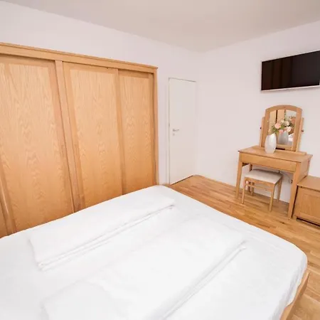 Detelina * Sapareva Banja