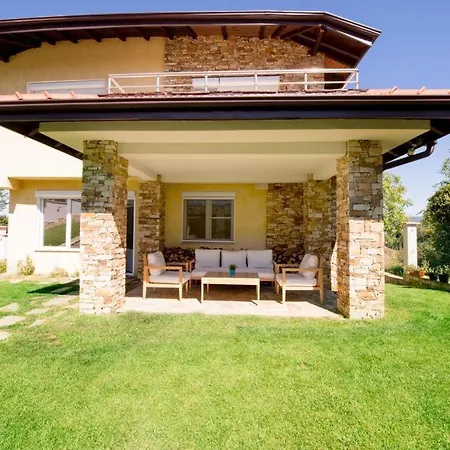 Villa Detelina *